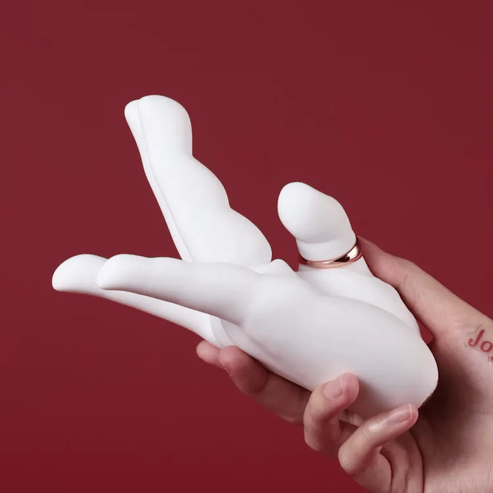 Warm Hand pro More Immersive Finger Play